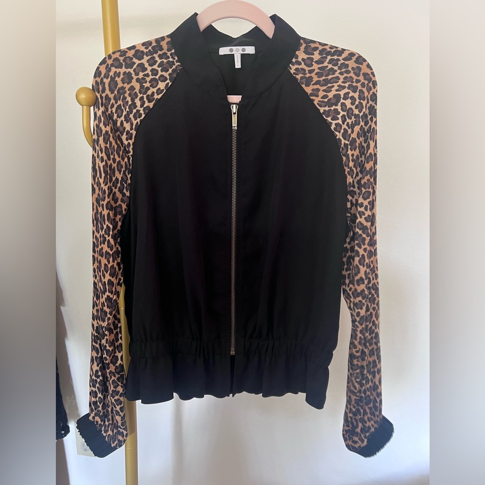 Three Dots Black & Leopard Print Bomber Jacket SM EUC